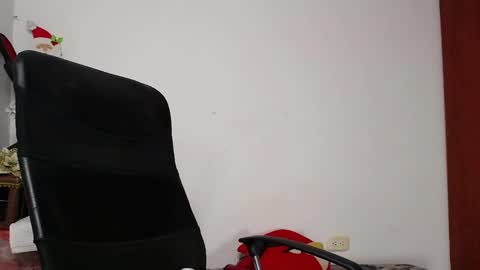 Camila M online show from December 3, 10:15 am