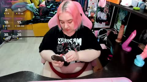 Sofie online show from April 4, 3:05 am