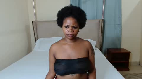 softlysinful online show from October 9, 6:12 pm