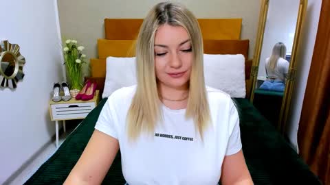 Softpleasurex online show from February 11, 6:30 am