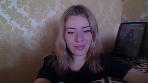 softy_aura online show from June 26, 10:49 am
