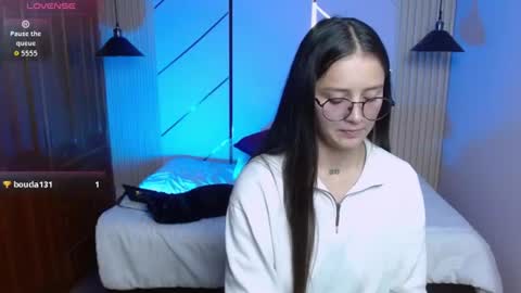 Sofy online show from August 4, 3:07 pm