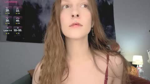 SolarAlice online show from October 4, 7:07 pm