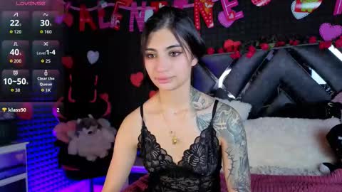 Sol  online show from February 21, 9:26 pm