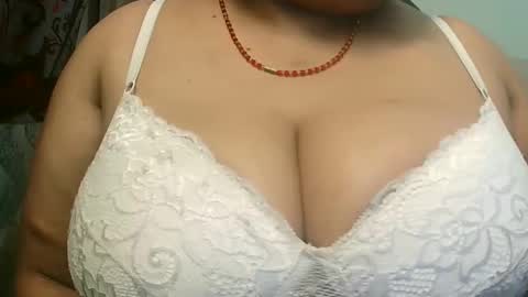 soni88888 online show from February 16, 3:27 pm