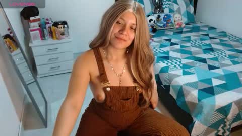 soniafuckboobs online show from September 12, 10:28 pm