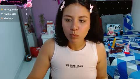 sonialatin69 online show from March 3, 2:42 pm