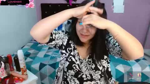 sonialatin69 online show from February 6, 2:26 pm
