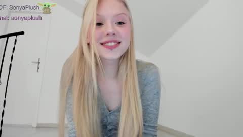 Sonya  Instagram   Twitter sonyaplushgirl  OnlyFans sonyaplush online show from February 23, 6:07 pm