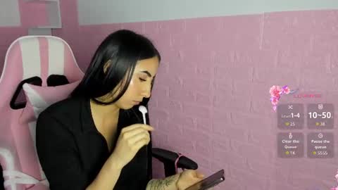 SOPHI online show from July 30, 5:03 pm