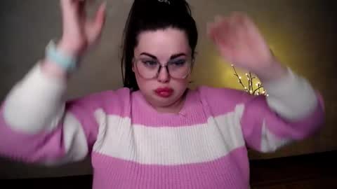 sophia__olsen online show from November 18, 6:25 am