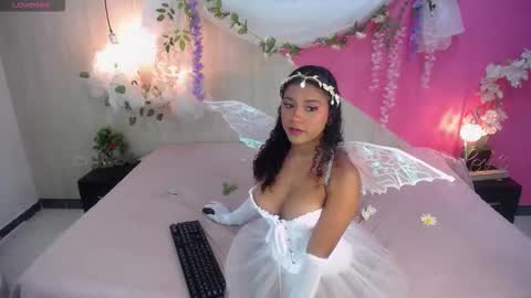 sophia_brunette21 online show from October 31, 12:31 pm
