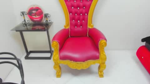 Sophia  online show from November 29, 5:06 pm