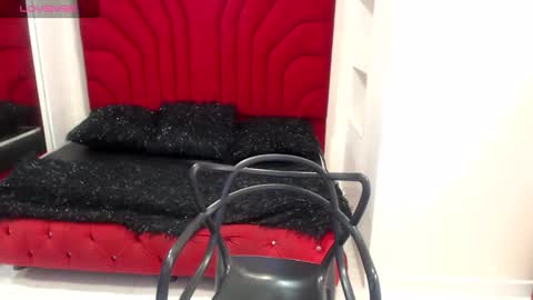 Sophia  online show from November 13, 6:29 pm