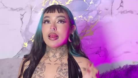 sophia online show from March 21, 8:30 am