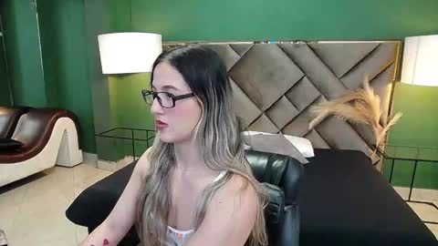 Sofia online show from January 31, 3:22 pm