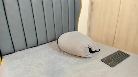 sophia_owens_2 online show from September 10, 7:03 pm