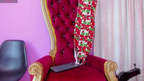 sophia online show from December 3, 8:50 pm