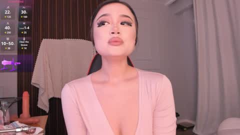 QUEEN OF SQUIRT online show from January 19, 2:59 pm