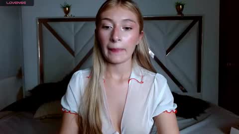 SophiaLee online show from September 10, 12:32 am