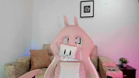 sophiacolemann online show from February 26, 1:25 am