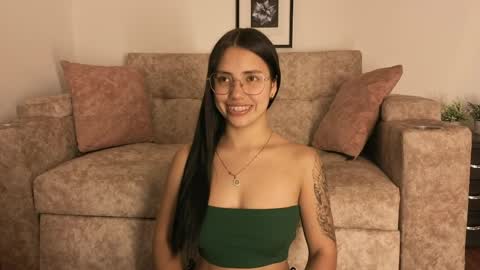 sophiacolemann online show from April 1, 2:01 am