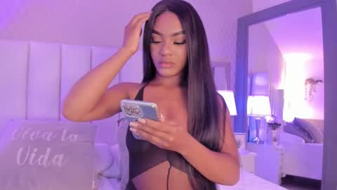 SophiaSmiths online show from March 28, 1:49 am