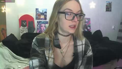 SophiaSonata online show from February 12, 9:49 pm