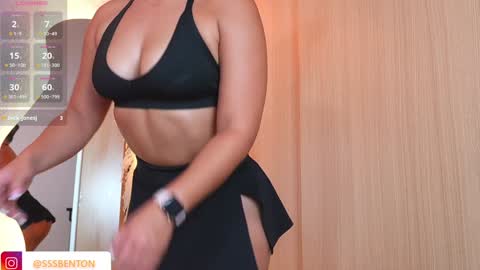 sofia online show from February 7, 11:13 pm