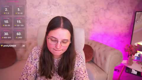 sophieedreams online show from September 12, 7:32 pm