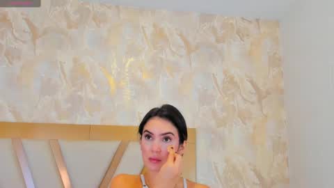 Sophie online show from February 10, 12:50 pm