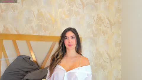 Sophie online show from January 18, 12:47 pm