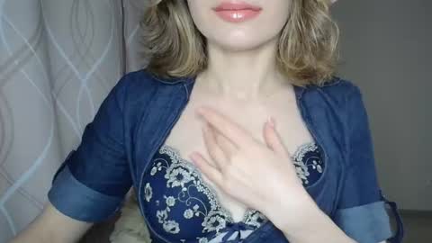Sophiemisss online show from November 28, 10:07 am