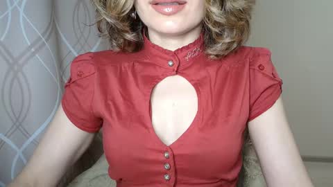 Sophiemisss online show from October 3, 4:23 pm