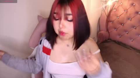   Sophie  online show from October 1, 8:14 pm