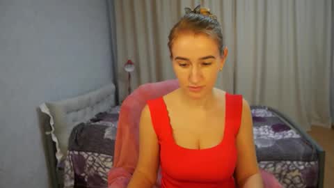 Sophi online show from December 18, 11:15 am