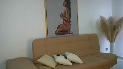 sow_fitt online show from September 24, 8:41 pm