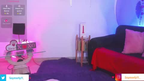 Independent Model Merly online show from October 20, 9:18 pm