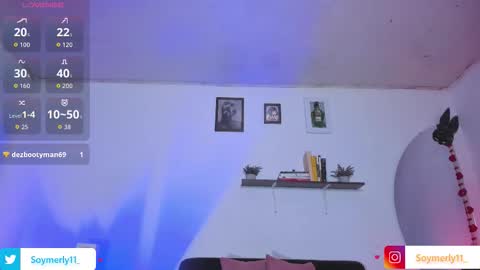 Independent Model Merly online show from September 18, 7:23 pm