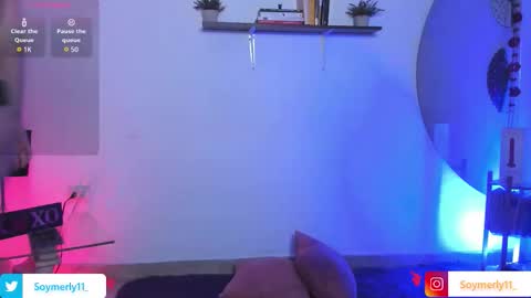 Independent Model Merly online show from November 19, 12:43 am