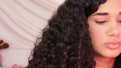 You want to talk to me more personal follow me in My Channel VIP  50 the discount       online show from March 2, 8:25 pm