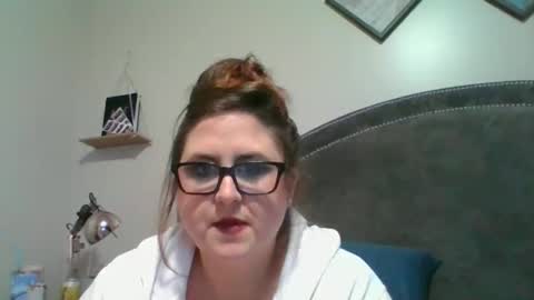 Scottietee online show from November 8, 7:35 am