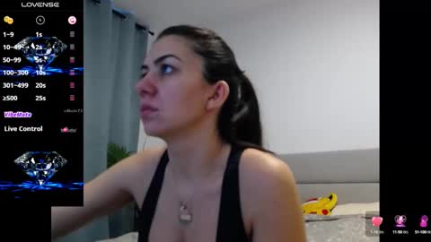 sparkly_eve online show from March 10, 1:10 pm