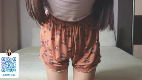 Tipsy online show from June 4, 7:29 pm