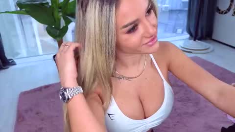 Anna online show from November 13, 12:26 pm