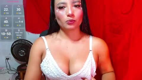 valeria online show from April 7, 7:05 pm