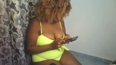 Sexy muna online show from June 4, 8:57 pm