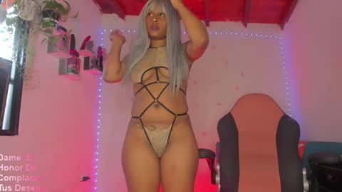 srsexy98 online show from February 16, 7:05 pm