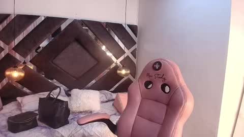 samantha online show from February 23, 7:12 pm