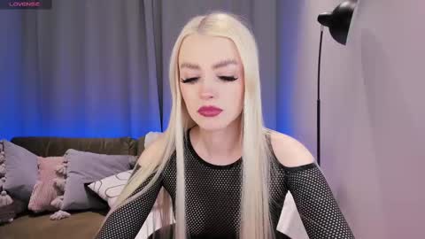 Alexandra online show from February 15, 7:39 pm